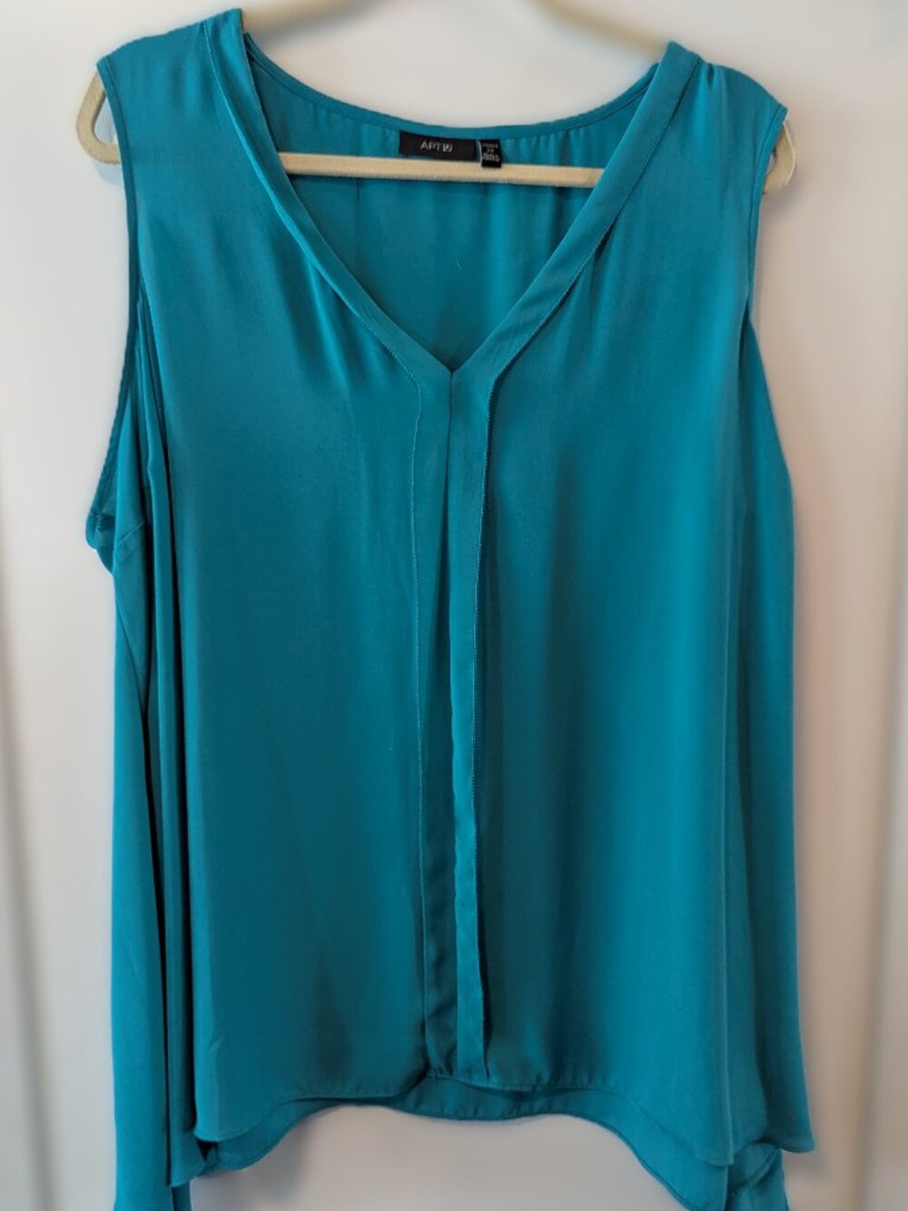 Apt 9 Teal Blue Sleeveless Blouse